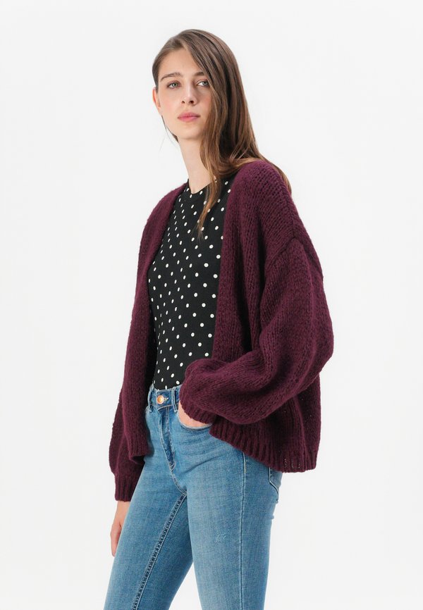 VMMAYBE OPEN NOOS - Cardigan - winetasting4