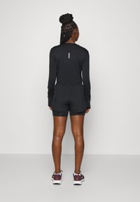 Nike Performance TEMPO LUXE SHORT - Calções desportivos - black
