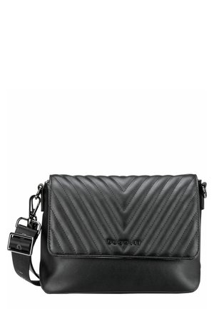 Borsa a tracolla nera con un motivo a zigzag trapuntato sulla patta, sezione inferiore liscia e una tracolla removibile con dettagli in metallo.