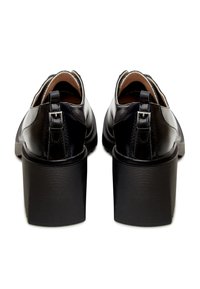 Cesare Gaspari Zapatos con cordones - black
