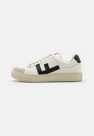 CLASSIC 70’S KICKS - Sneakersy niskie - white/black/grey