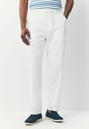 REGULAR FIT  - Stoffhose - white