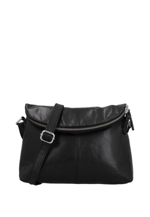 Sac bandoulière en cuir noir avec bandoulière réglable et fermeture éclair argentée sur le dessus sur fond blanc.