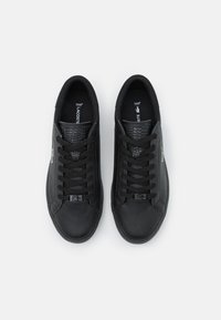 Lacoste POWERCOURT - Tenisice - black