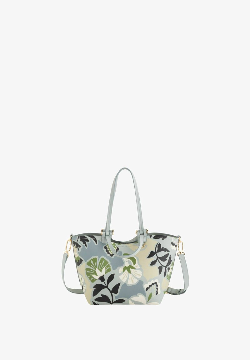 Bolso de tamaño medio con asas grises y un patrón floral en tonos verde, blanco, negro y beige, con detalles en herrajes de tono dorado.