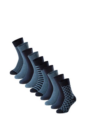 Negen paar midkousen in tinten blauw en zwart, met effen kleuren en diverse gestreepte en geometrische patronen.