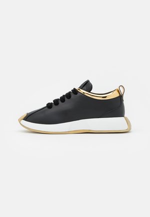 OMNIA - Sapatilhas - black/gold
