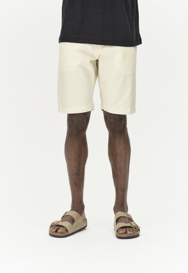 JET DALE - Shorts - ecru light