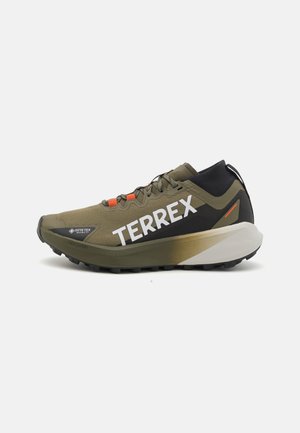 AGRAVIC - Sapatilhas de trail running - olive strata/cloud white/semi impact orange