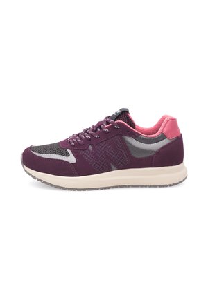 Woden RIGMOR OPEN - Trainers - cherry