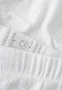 LMTD POINTELLE - Short - bright white