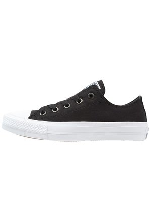 Sneakers - black