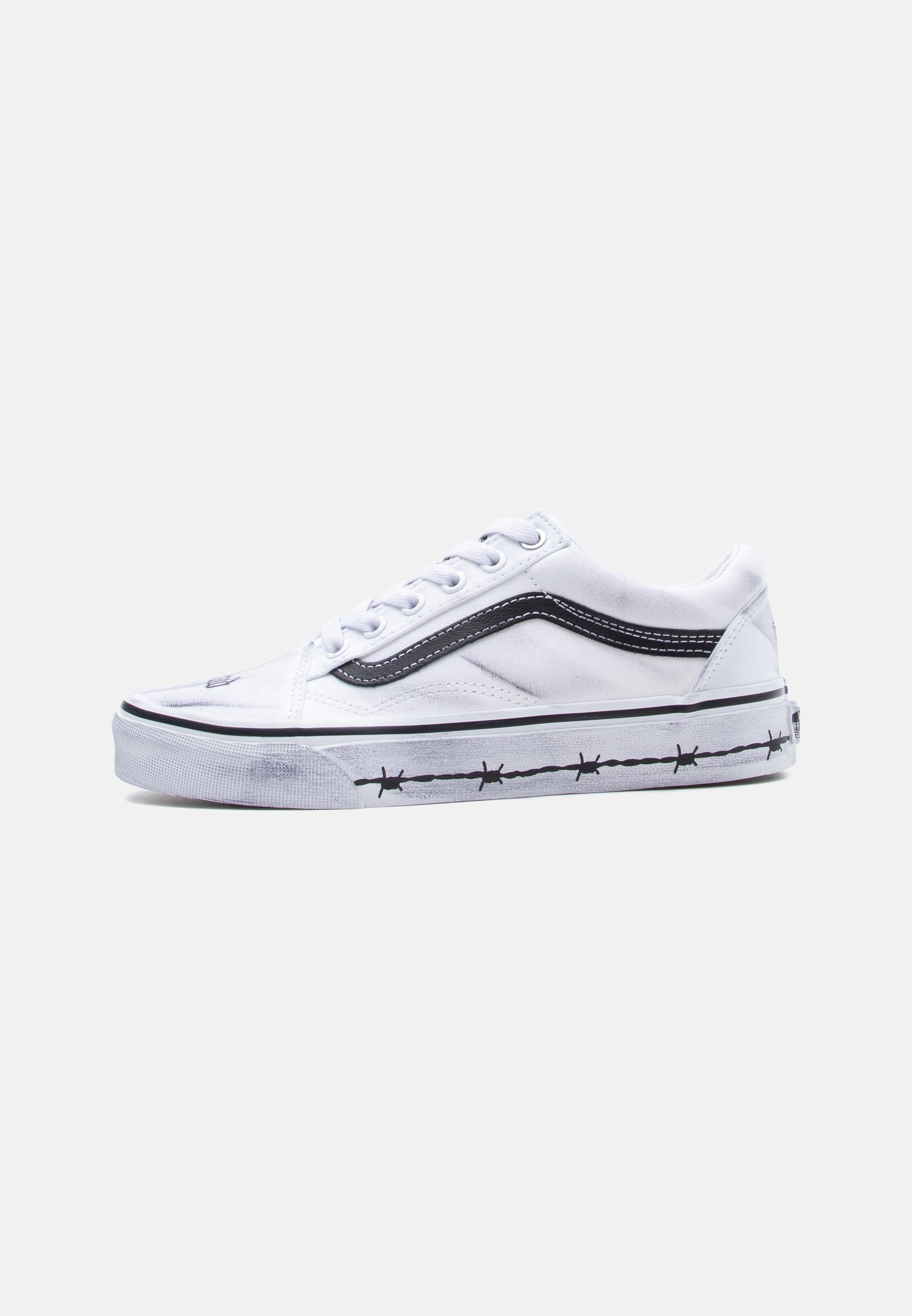 Vans TRAVIS BARKER OLD SKOOL UNISEX - Skateschuh - white/weiß 