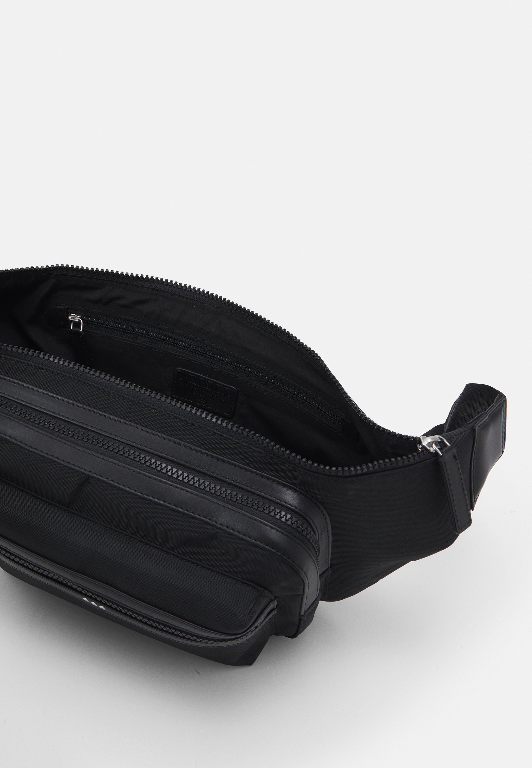 alpha industries bum bolsa