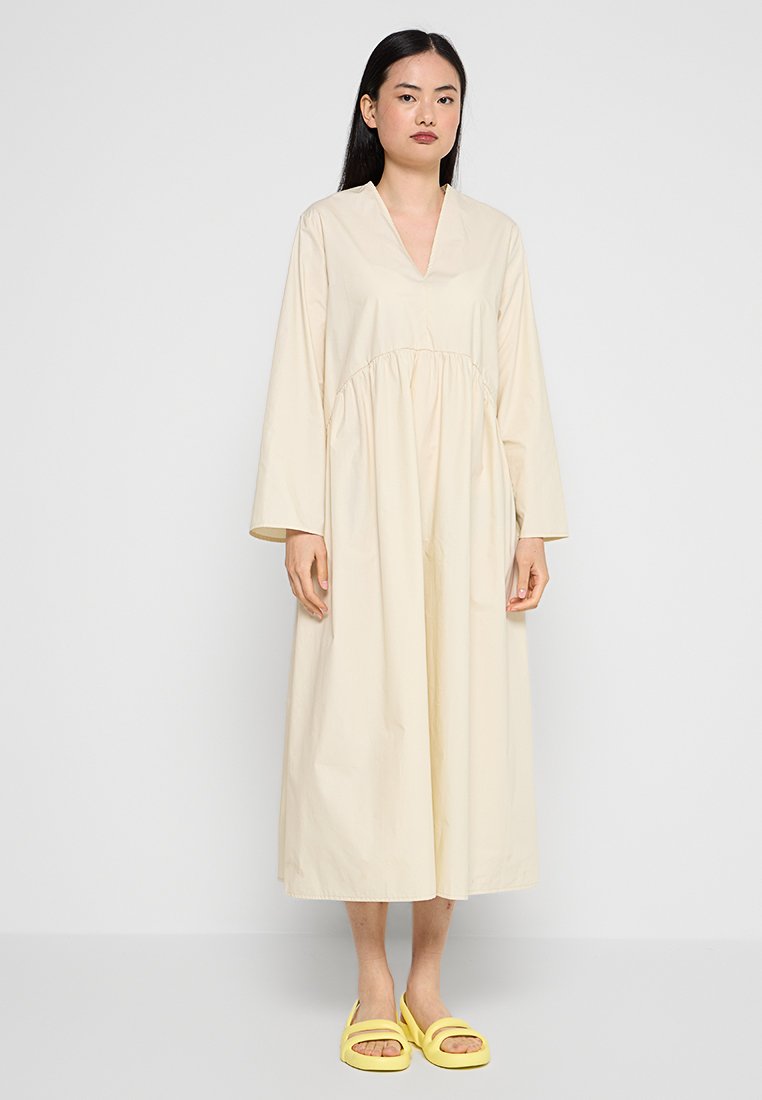 United Colors of Benetton Maxi-jurk crème