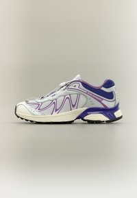 Unselected, white/footwear silver-coloured/deep blue