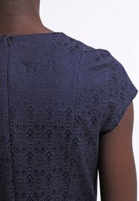 Esprit Pouzdrové šaty - blue