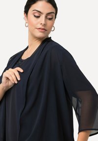 Ulla Popken SHAWL COLLARED - Giacca leggera - marine