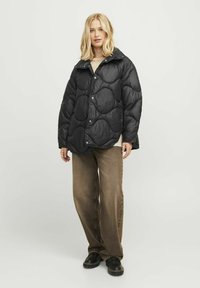 JJXX SHINY QUILTED OTW SN - Manteau d'hiver - black