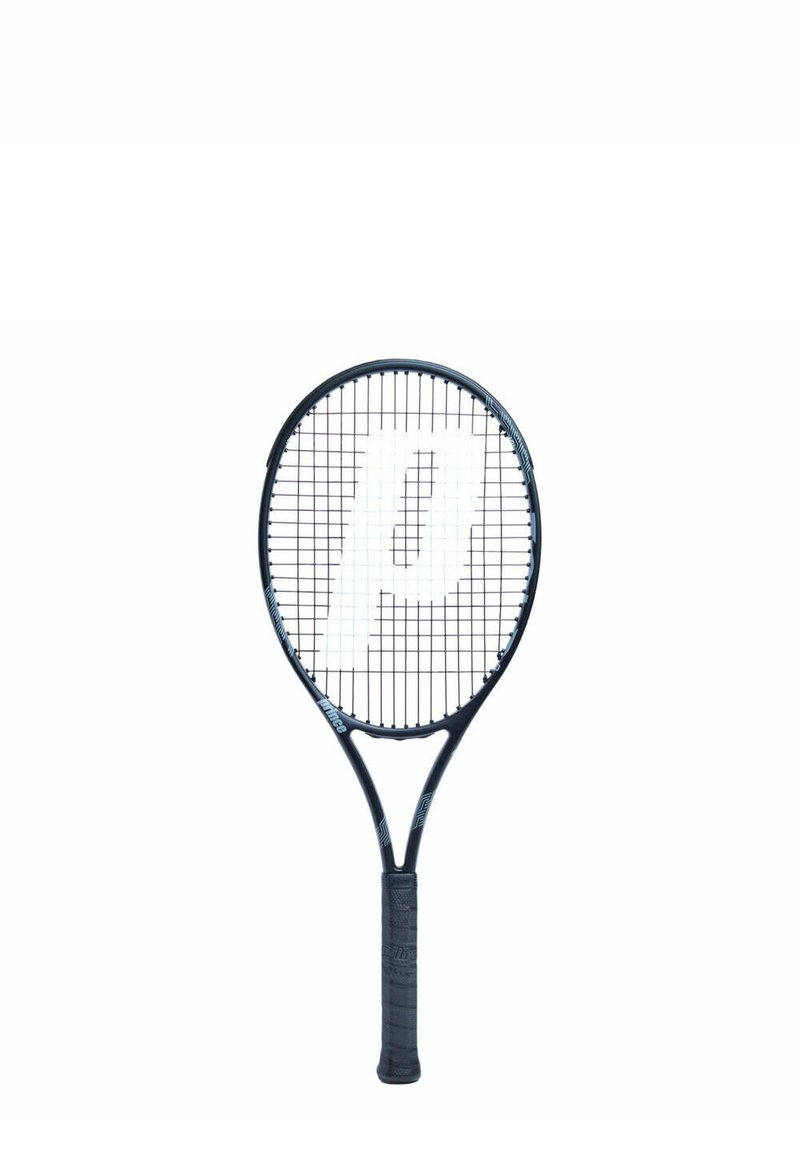 Raqueta de tenis negra con cabeza redondeada, empuñadura texturizada y logo blanco en el centro de las cuerdas. Diseño ligero, adecuado para jugar.