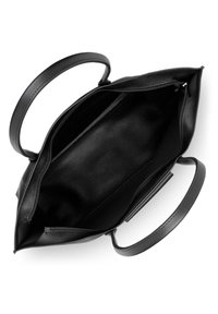 Borsa tote in pelle nera con finitura testurizzata, dotata di due manici e chiusura con zip. L'interno è spazioso e non presenta scomparti visibili.