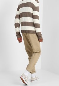 Urban Classics Maglione - beige