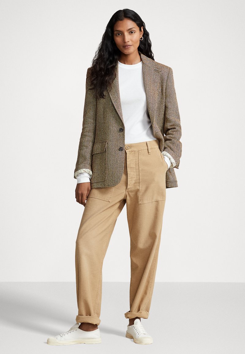 Polo Ralph Lauren FLAT FRONT Pantaloni khaki/beige Zalando.it