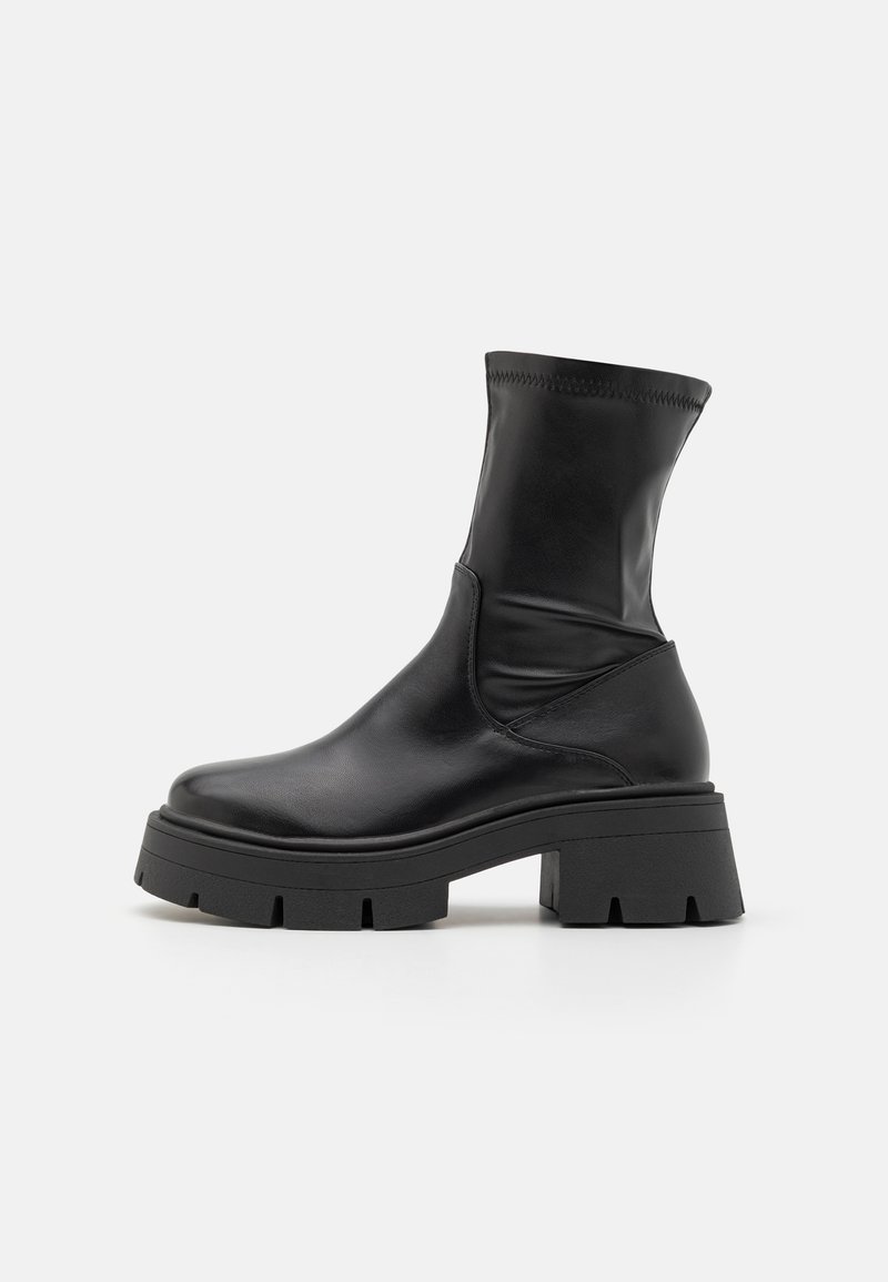 RAID NOELIA - Botines con plataforma - black
