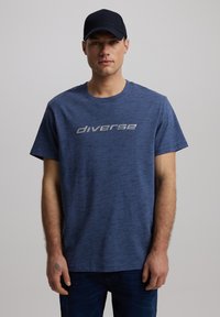 Niewybrane, dark blue