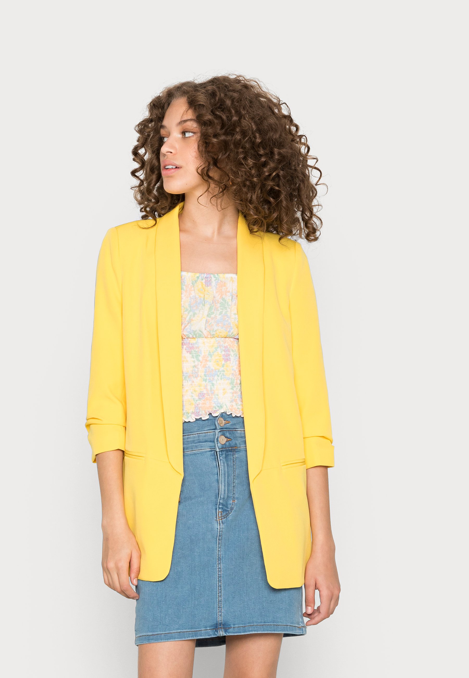 ONLY ONLELLY LIFE - Abrigo corto - yellow/amarillo - Zalando.es