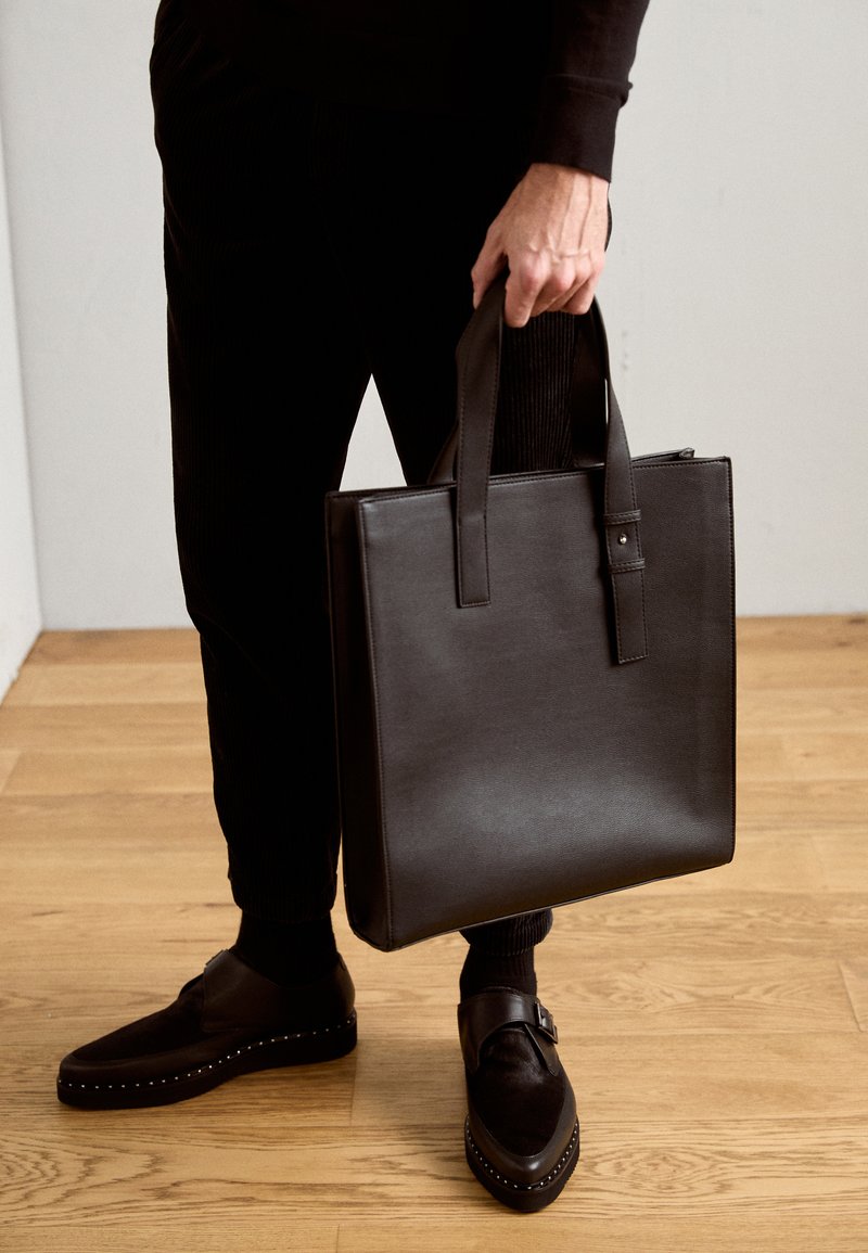 Pier One Tote bag - black - Zalando