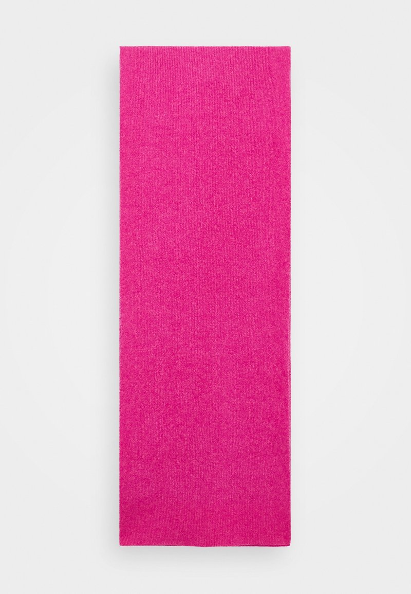 Écharpe rectangulaire en laine rose vif avec un tissu tricoté doux et texturé, présentée à plat sur fond blanc.