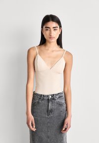 Gestuz CAMI - Top - nude - Zalando.co.uk