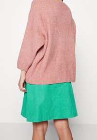 Vero Moda Strickpullover - light pink