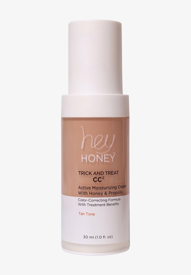 Hey Honey Skincare - TRICK AND TREAT CC² ACTIVE MOISTURIZING CC CREAM - Krem CC, Powiększ