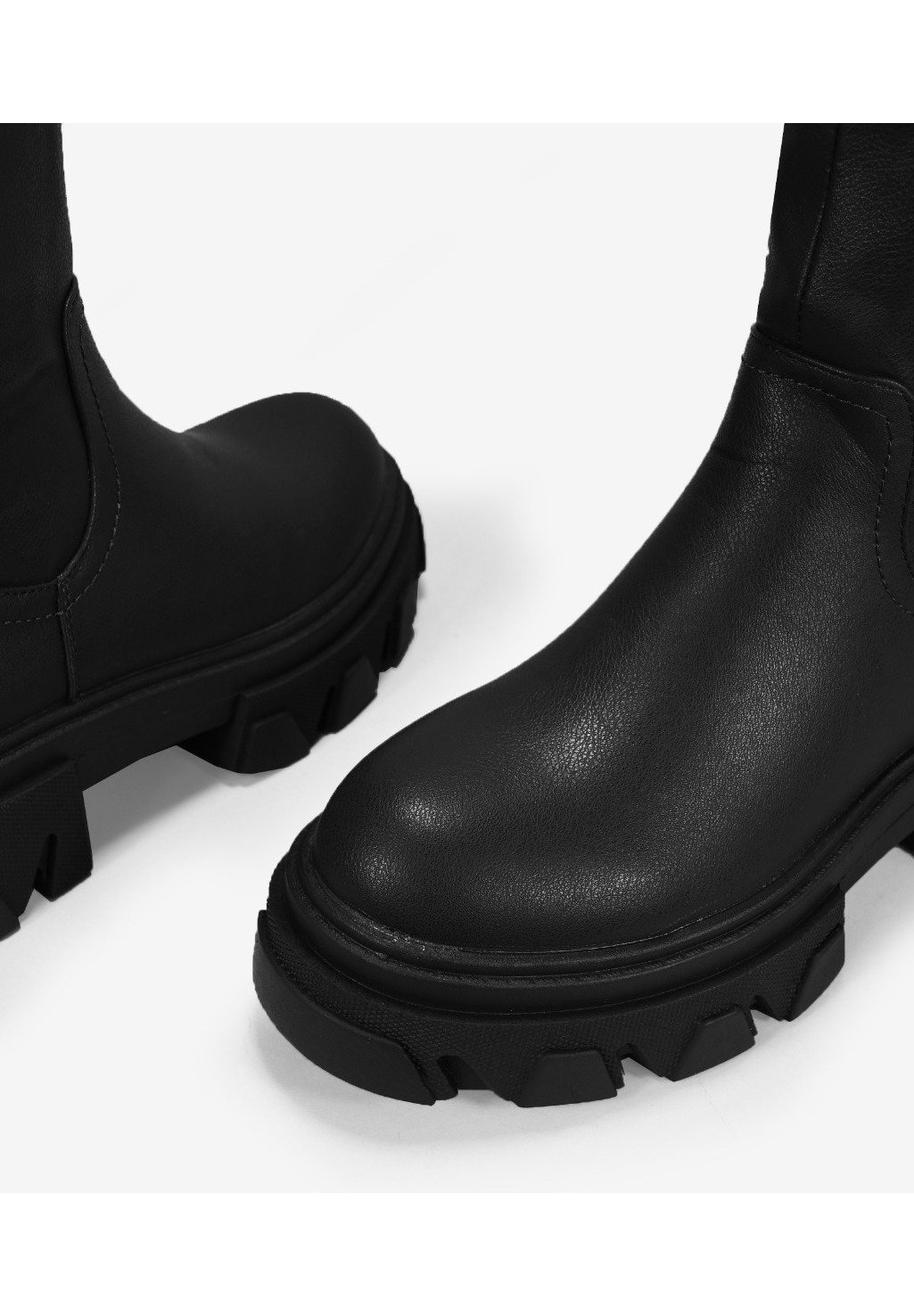 Botas piel negra con elásticos | BOSANOVA | Nueva Colección -10% esta semana