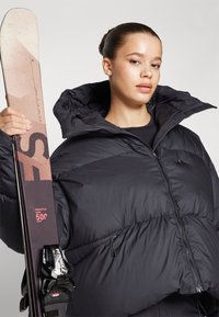 J.LINDEBERG Sports JOLENE JACKET - Slidinėjimo striukė - black