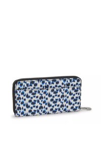 Il portafoglio con zip presenta un motivo a macchie blu e nere su uno sfondo bianco, realizzato in materiale testurizzato con dettagli neri.