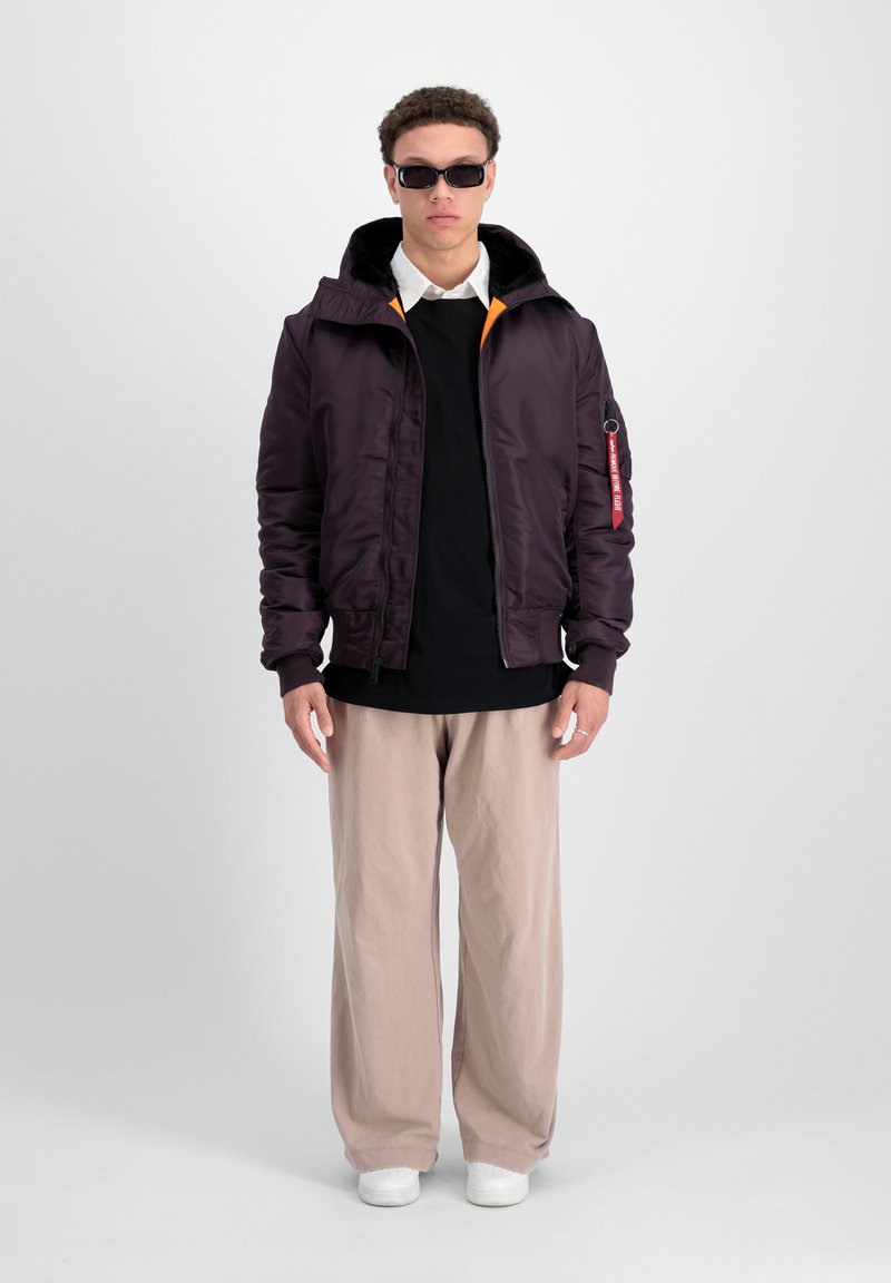 Alpha Industries Zimska jakna - plum