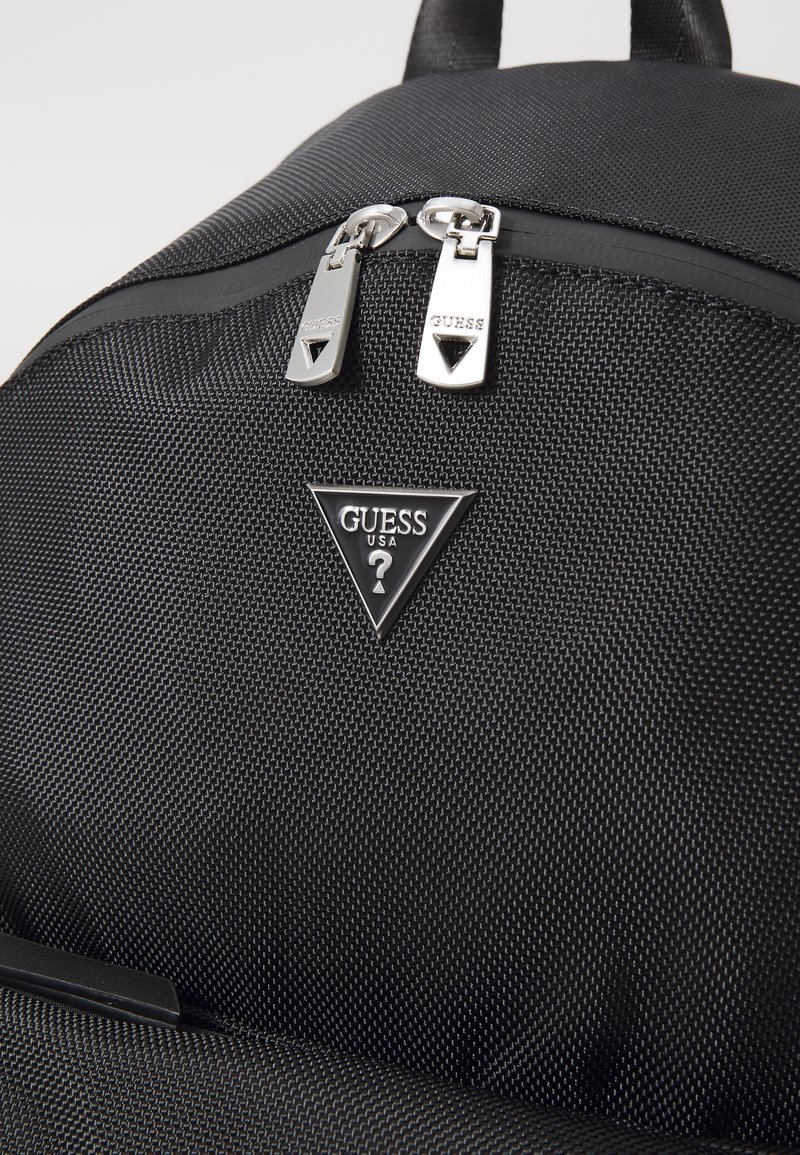 GUESS Giully Backpack Black [220579] - sac à dos sac a dos noir - Bagagerie - Maroquinerie