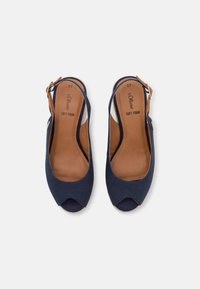 s.Oliver Sandalen met sleehak - navy