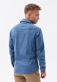 Ombre LONG SLEEVE PRESS STUDS - Overhemd - blue denim
