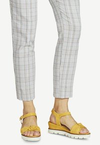 Tamaris Platform sandals - mango