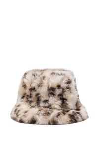 Cappello a secchiello realizzato in morbido peluche, con un motivo leopardato beige e marrone. Presenta un ampio bordo flessibile e una corona arrotondata.