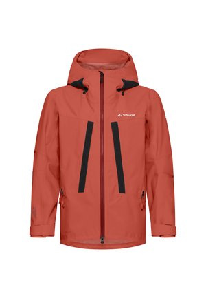 Rode waterdichte jas met zwarte accenten, voorzien van een capuchon, een ritssluiting aan de voorkant en twee borstzakken. Duurzaam materiaal en verstelbare manchetten.