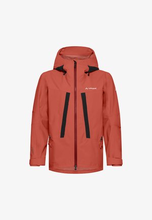 Giacca impermeabile rossa con dettagli neri, dotata di cappuccio, zip frontale e due tasche sul petto. Materiale resistente e polsini regolabili.