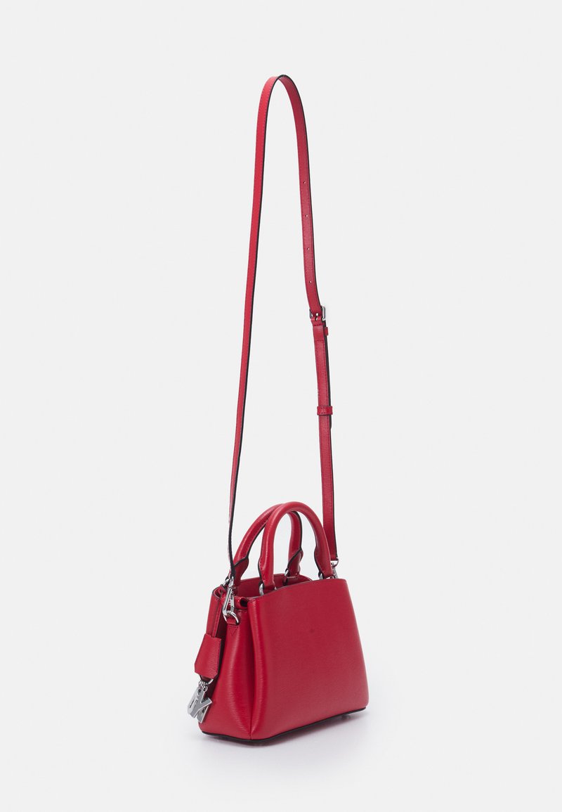 Damen Taschen | DKNY SATCHEL Handtasche nitro red/rot - OF27873 Damen Taschen | DKNY SATCHEL Handtasche nitro red/rot - OF27873