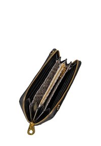 Zwart leren portemonnee met gouden ritssluiting. Binnenin bevindt zich een ritsvak en verschillende kaartsleuven. Gekleurde voering in beige met donkere accenten.