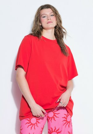 Studio Untold, STUDIO UNTOLD LONGLINE SHIRT 794475 - Basic T-shirt - red