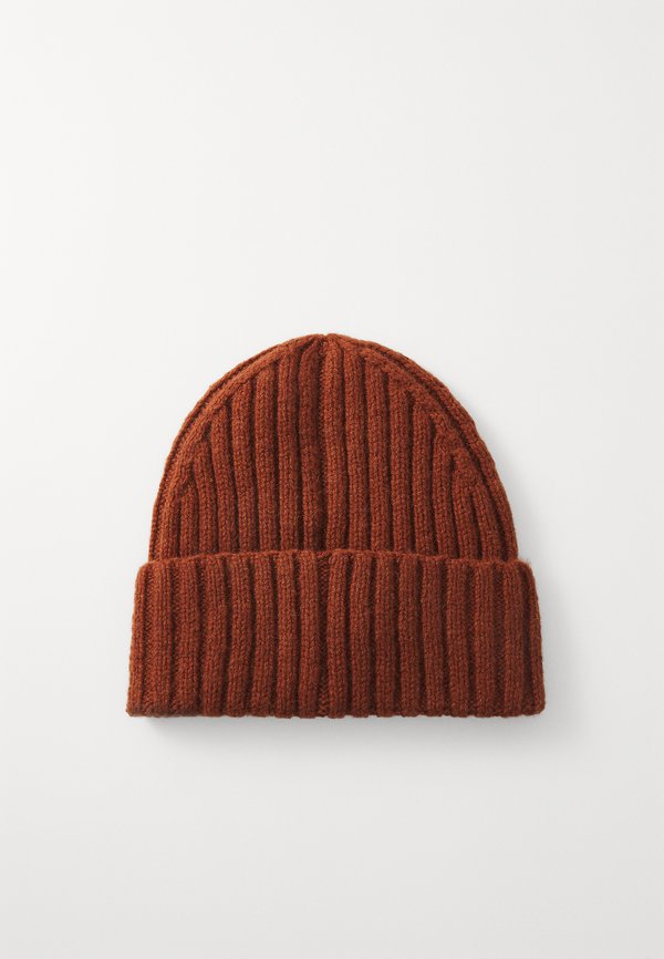 WELLS BEANIE - Beanie - cognac3